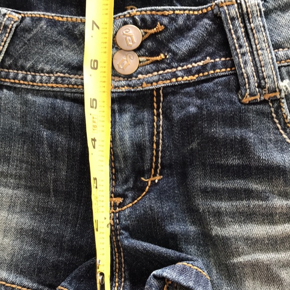 DECREE Stretch Denim Shorts - Picture 9 of 10